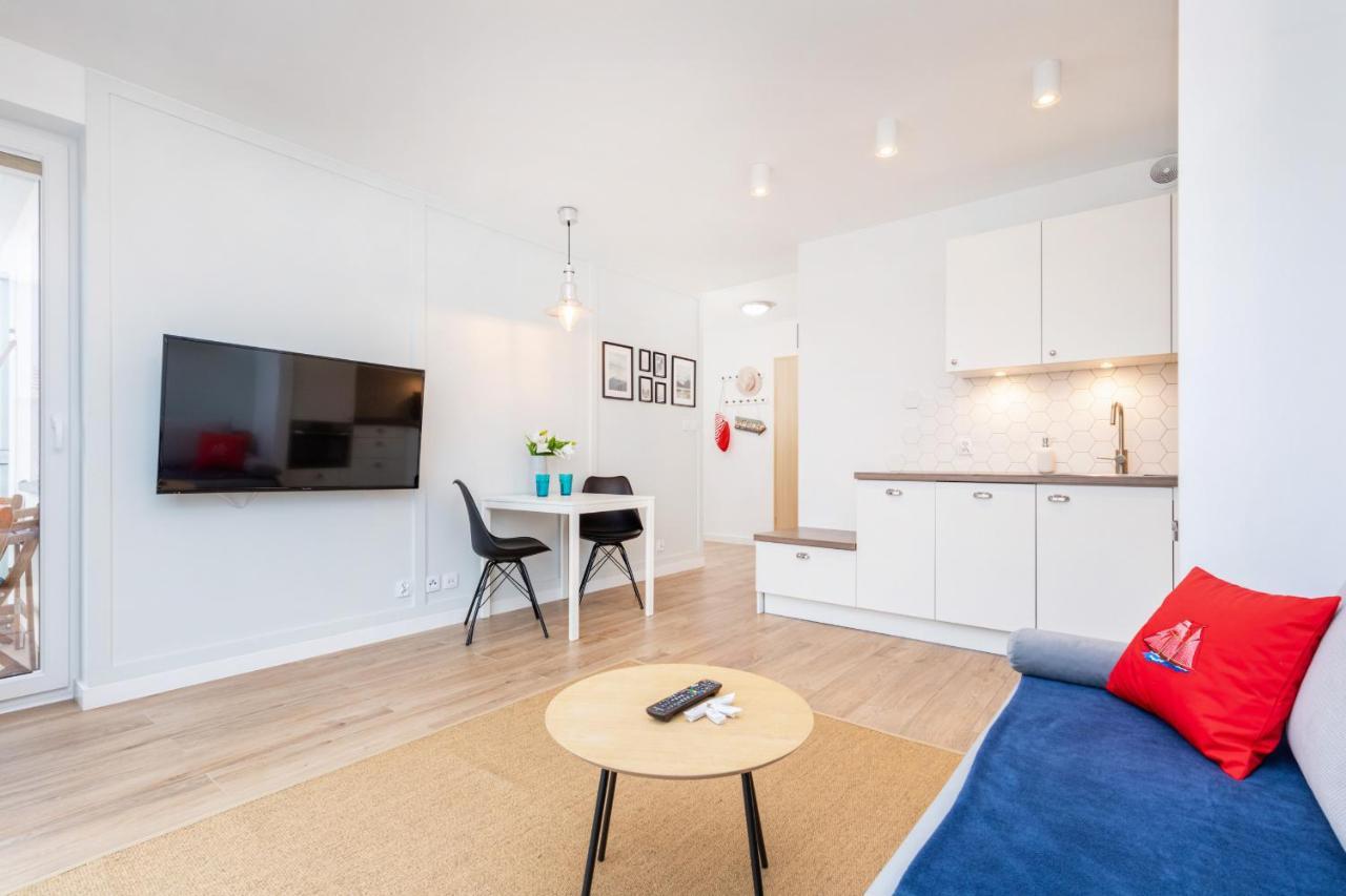 Marine Apartment 9B By Noclegi Renters จิปโนแวค ภายนอก รูปภาพ